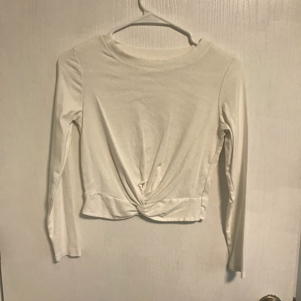 Long sleeve crop top